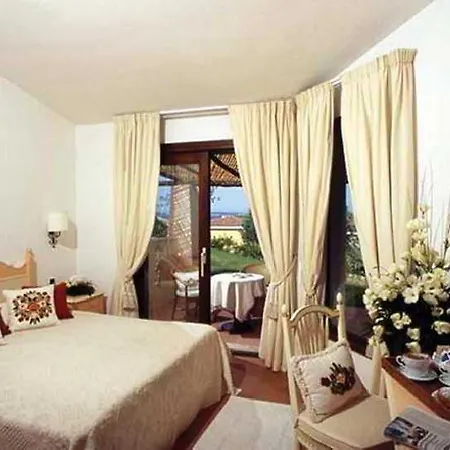Stelle Marine 4*